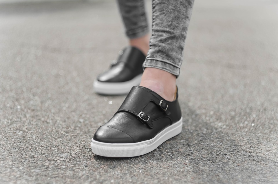 Best shoes for walking on concrete floors